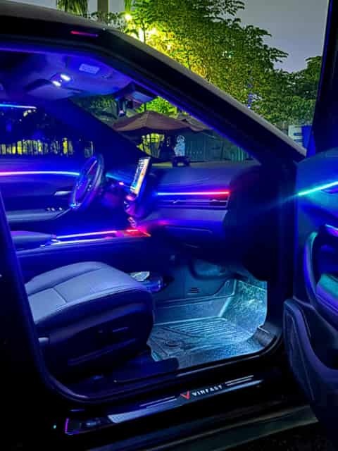 phụ kiện vinfast vf7, đồ chơi vinfast vf7, Đ&egrave;n nội thất vinfast vf7, đ&egrave;n nội thất vf7, đ&egrave;n led nội thất vf7, dải led nội thất vf7, độ đ&egrave;n led n&ocirc;i thất vf7, v&ograve;ng loa phản quang vf7, đ&egrave;n nội thất &ocirc; t&ocirc;, đ&egrave;n led nội thất &ocirc; t&ocirc;
